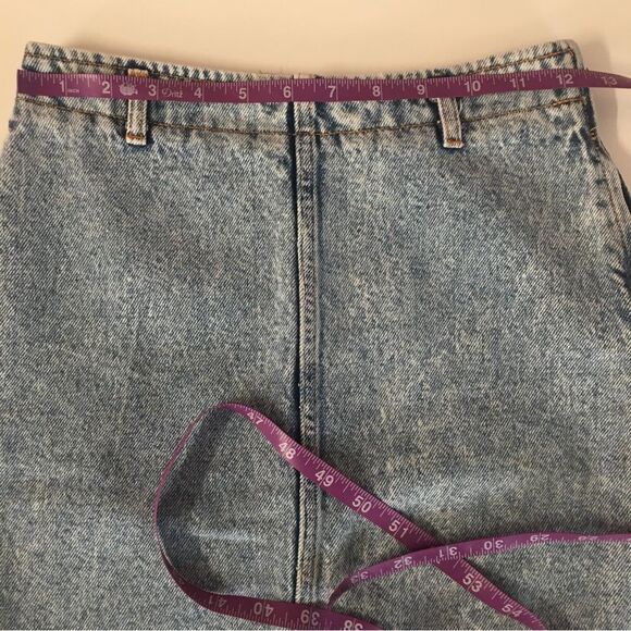 Vintage No Excuses Light Blue Acid Wash Denim Mini Skirt Size 3 GUC - Picture 7 of 10